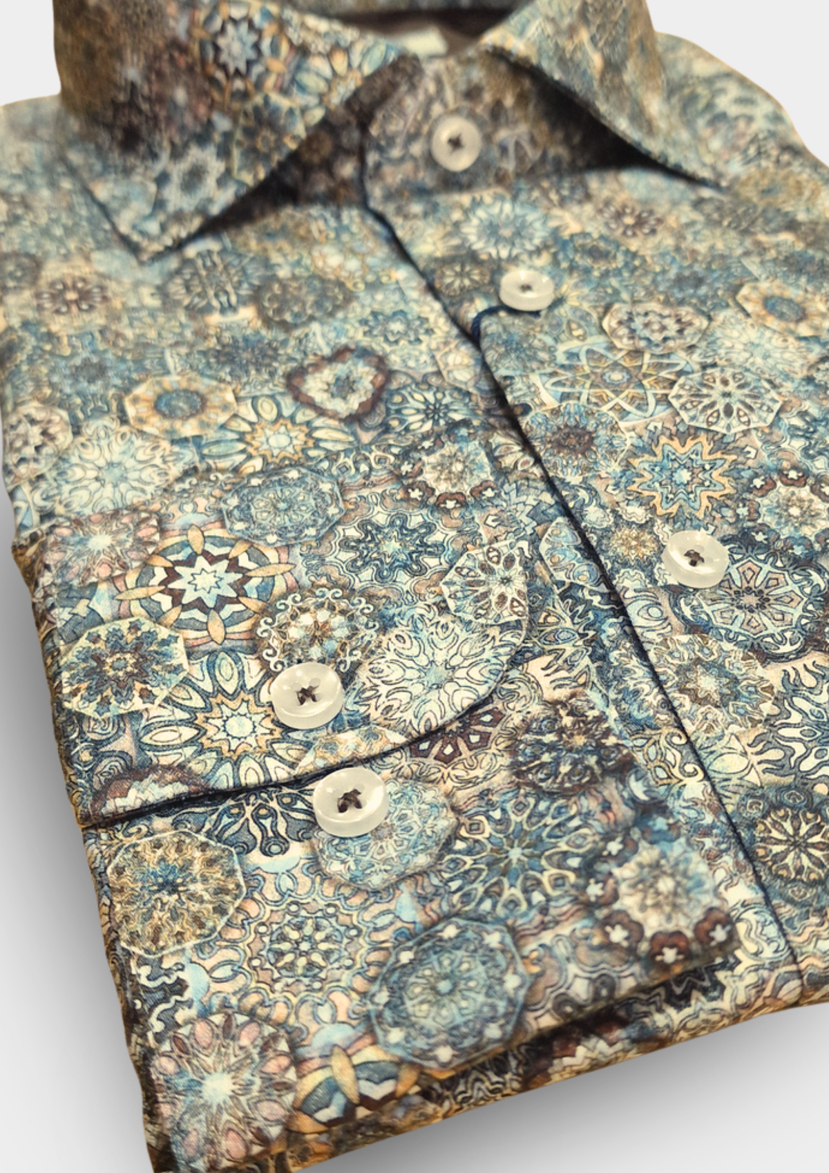 Giordano vintage paisley print shirt in taupe and navy, featuring a stylish pattern and classic button-up design.