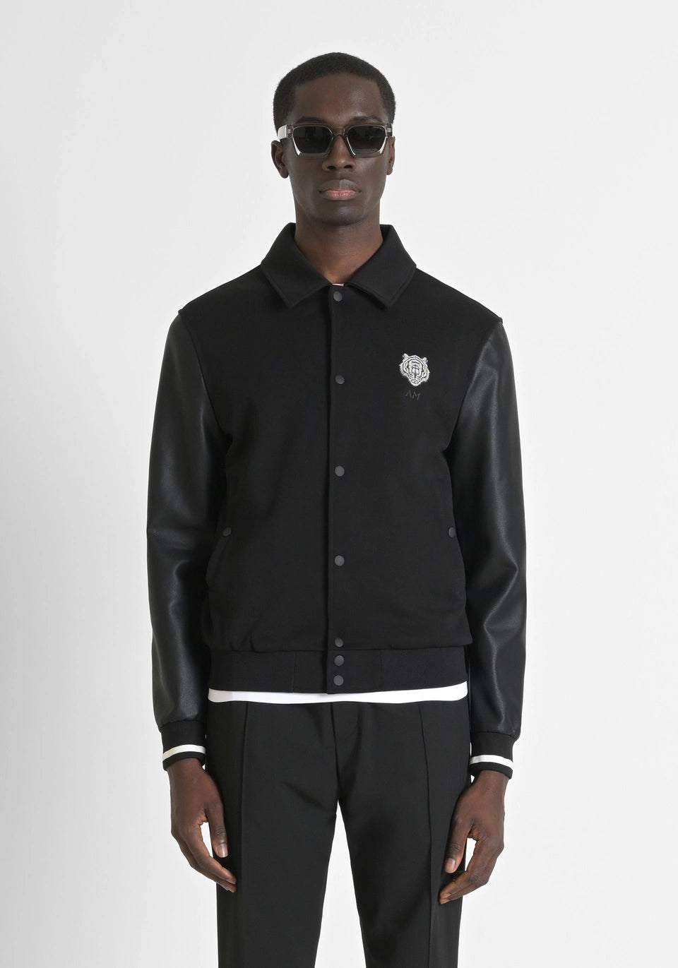 Antony Morato - REGULAR FIT SWEATSHIRT IN COTTON BLEND WITH FAUX LEATHER INSERTS / Black - MMFL01047-FA150178-9000