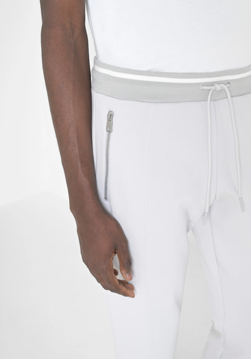 Antony Morato - JAKARTA SLIM-FIT COTTON TROUSERS WITH PRINTED LOGO / Ice - MMFP00408-FA150178-1013