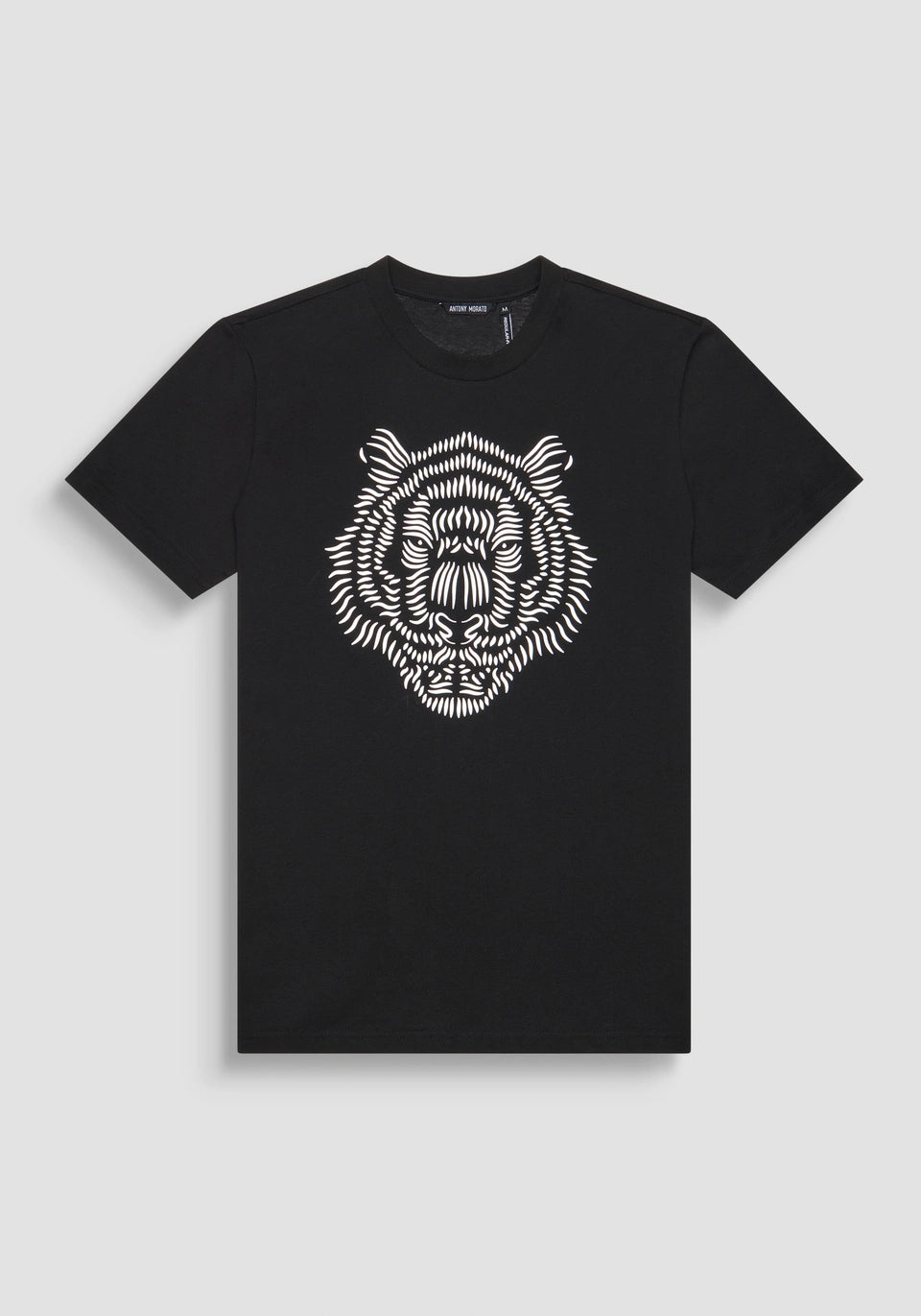 Antony Morato - JAKARTA - REGULAR FIT 100% COTTON JERSEY T-SHIRT WITH REFLECTIVE TIGER PRINT AND LOGO ON THE BACK / Black- MMKS02482-FA100240-9000