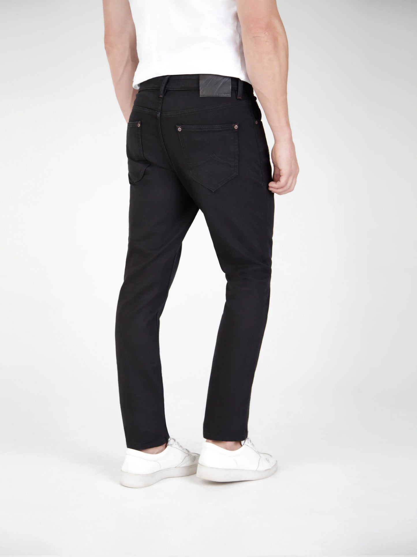 MISH MASH Tapered Fit - 19984 Mirage Black Denim Jeans / Black - DK23418