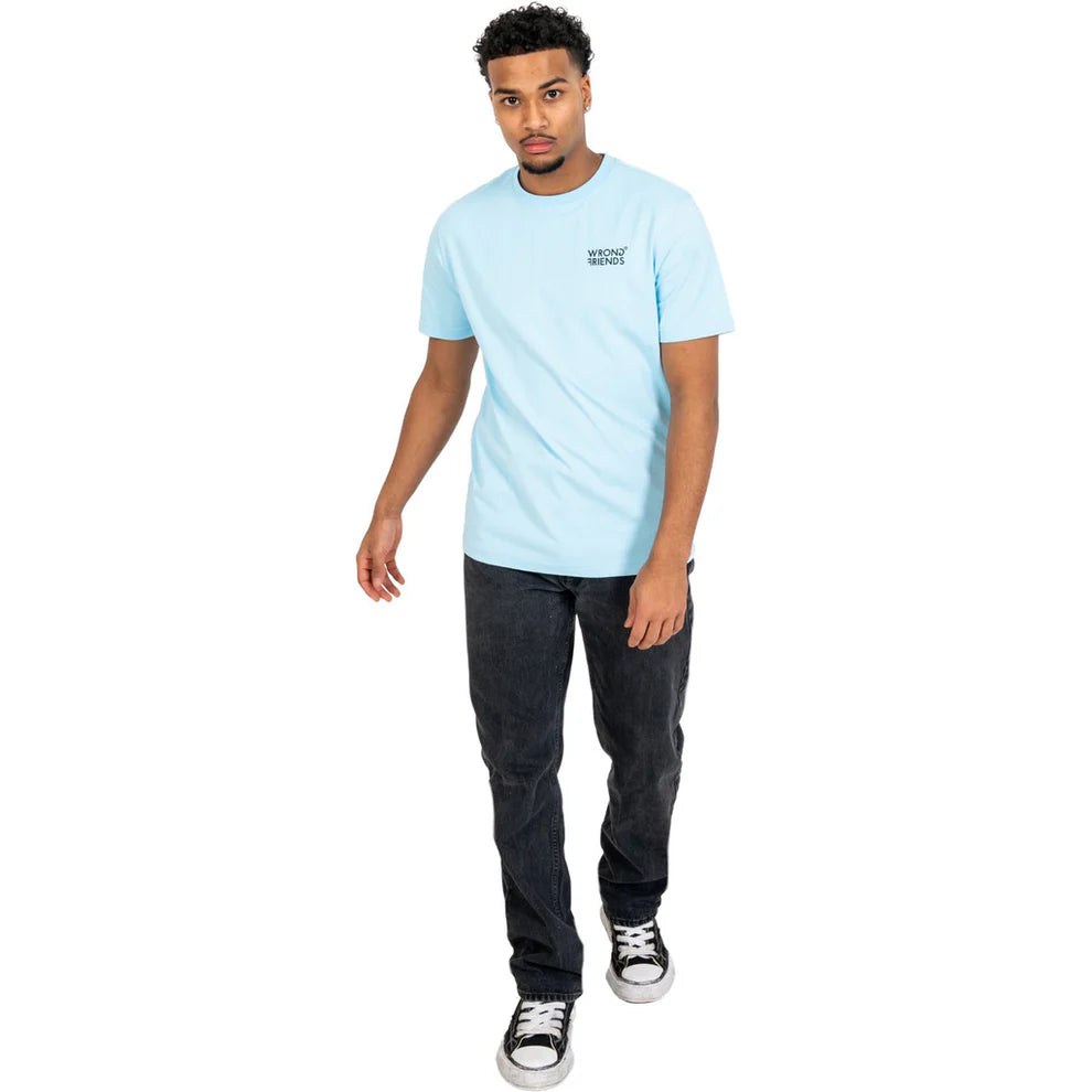 Clique Wrong Friends Bellevue T-shirt in light blue, casual cotton T-shirt with printed design on front, perfect for everyday wear.