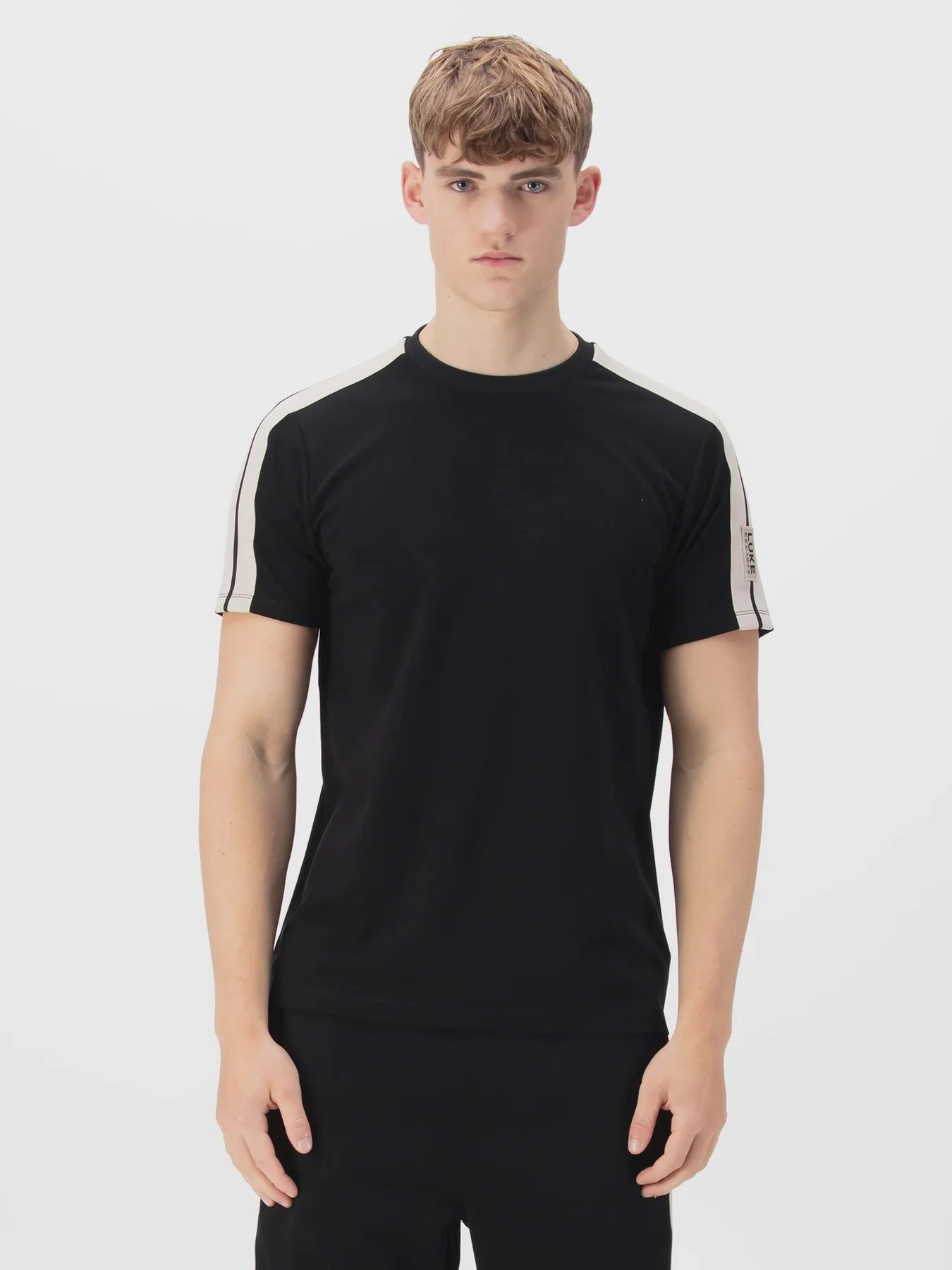 LUKE 1977 Imperial Badge Detail Reg Fit T-shirt - 240gsm / Black - M770150