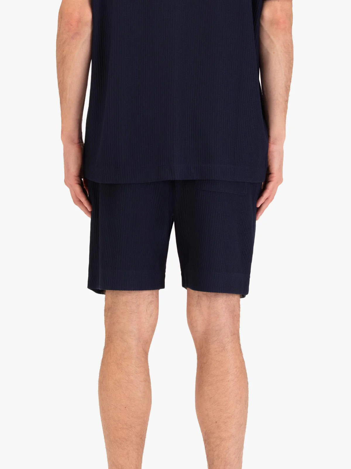 Clique Luke 1977 Helston textured shorts in dark navy, featuring a casual fit and textured fabric detail.
