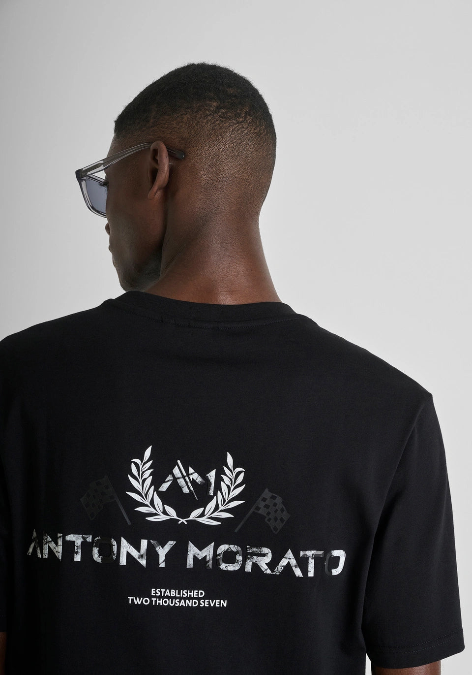 Clique Antony Morato relaxed fit black cotton jersey T-shirt with marble effect print, casual men's T-shirt style.