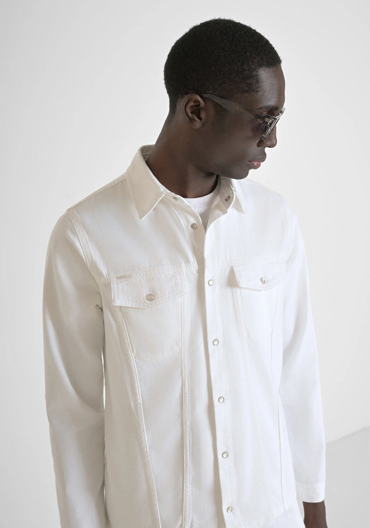 Antony Morato - "DAN" REGULAR FIT SOLID COLOUR DENIM SHIRT - MMSL00738 - FA700133 / Off-White