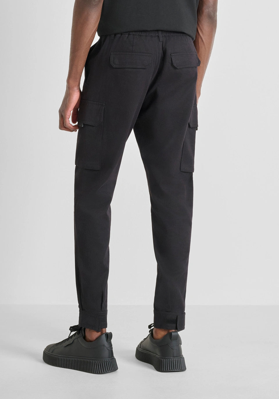 Antony Morato Regular Fit Elton - Cotton Cargo Pants | Black - MMTR00752-FA800191-9000